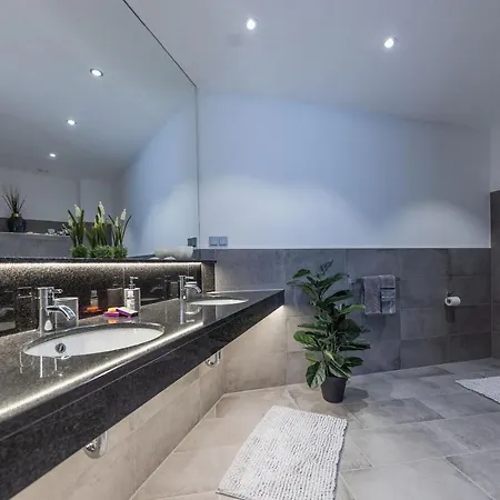 Apartmán Luxus Wellness Loft - 245qm - Designwohnen Im Zentrum
