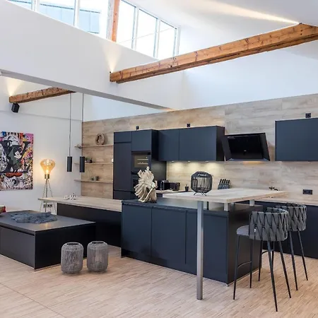 Apartment Luxus Wellness Loft - 245qm - Designwohnen Im Zentrum