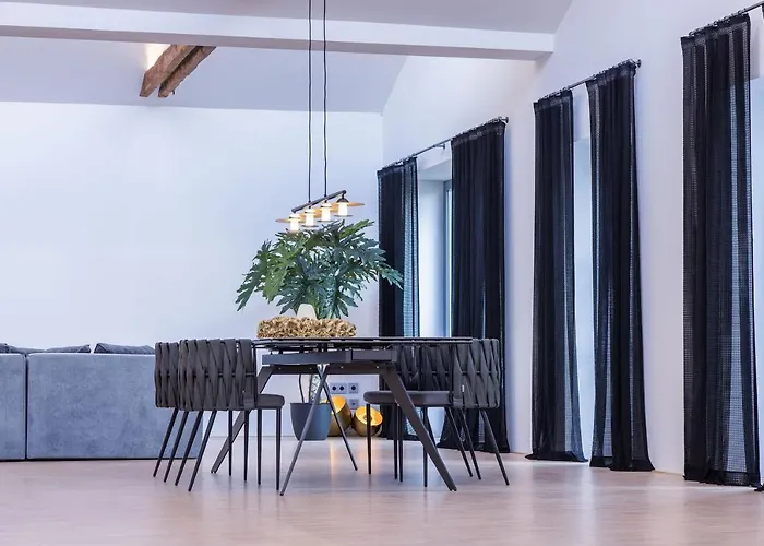 Luxus Wellness Loft - 245qm - Designwohnen Im Zentrum *